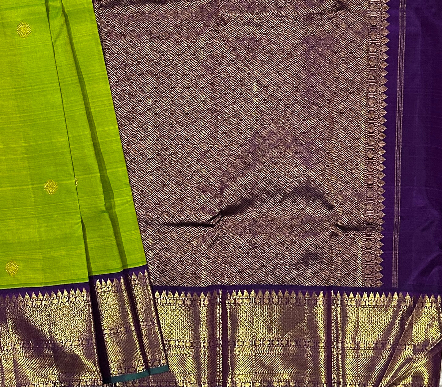 Parrot Green with Purple Korvai