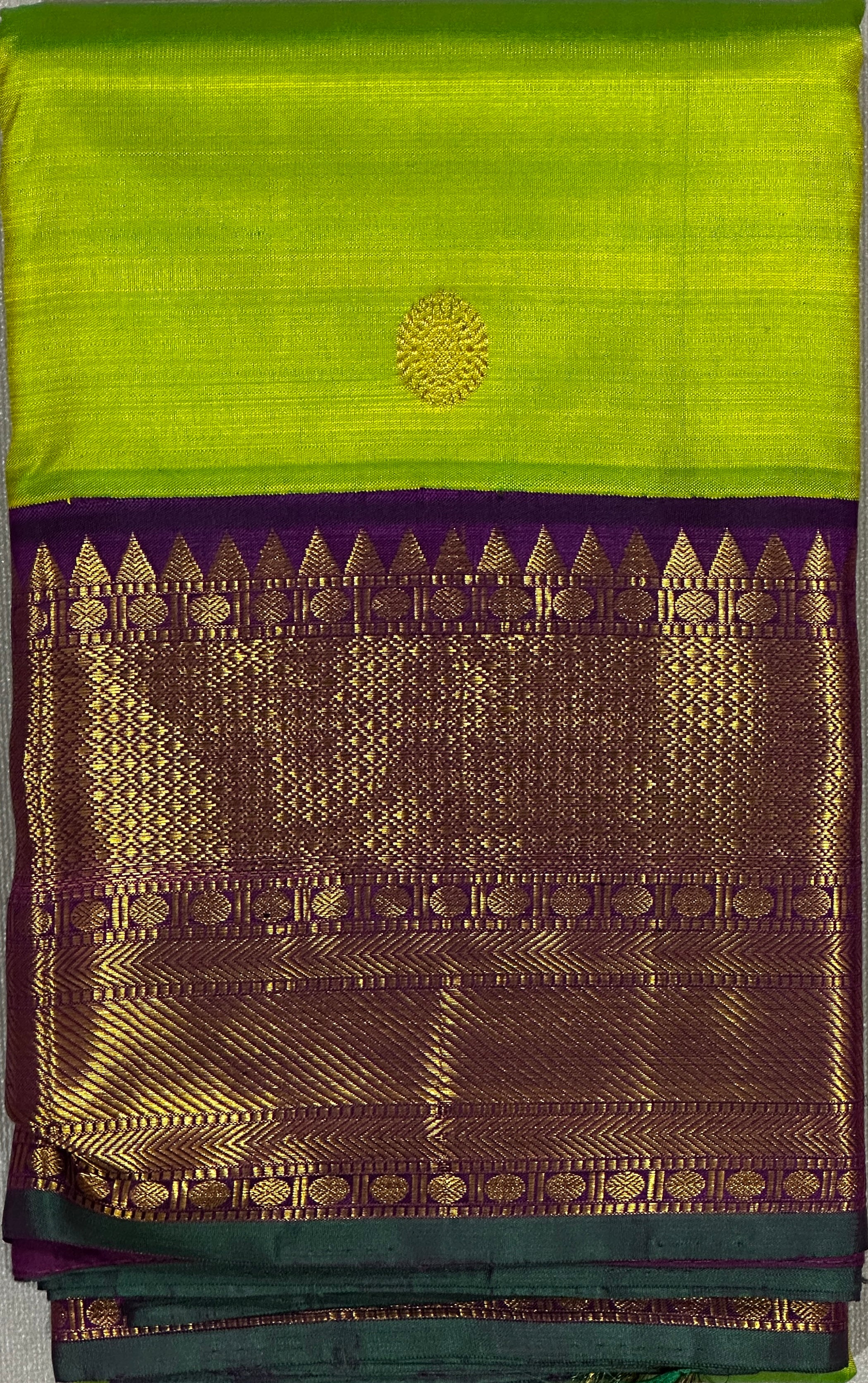Parrot Green with Purple Korvai